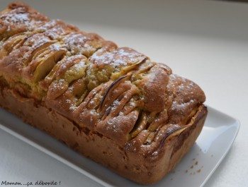 Cake-aux-pommes-à-la-vanille Séverine