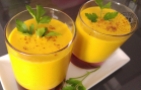 soupe-aux-legumes-glacee-au-coco-et-curcuma